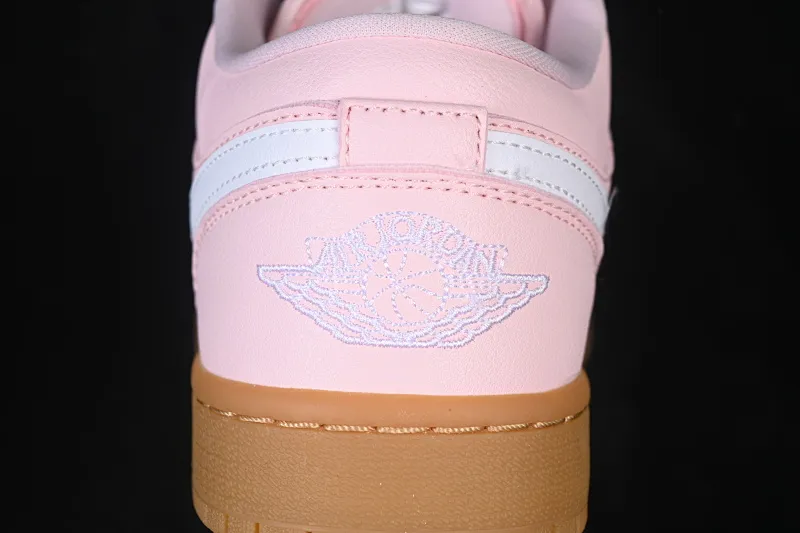 All categories Air Jordan Jordan series basketball shoes Air Jordan 1 Low Air Jordan 1 Low AJ1 Joe 1 raw rubber powder low-top basketball shoes DC0774-601